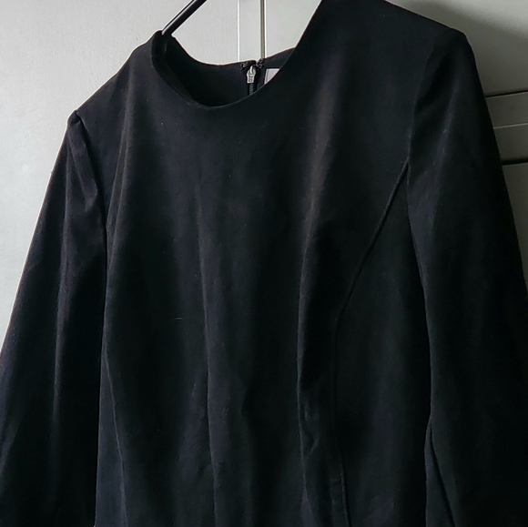 EUC Aritzia Babaton Suede style dress - Picture 3 of 3